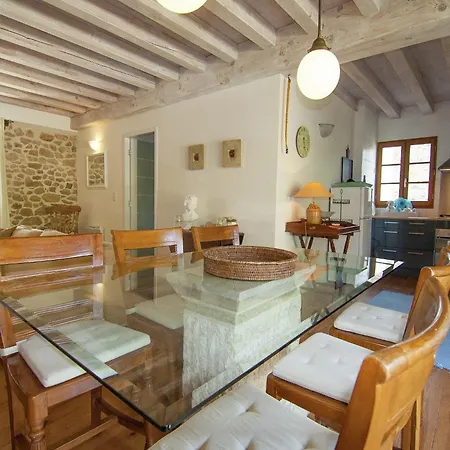 In France With Covered Terrace, Cleaning Included Roussines