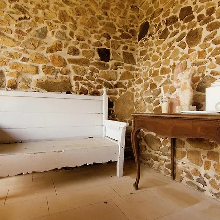 Prázdninový dům In France With Covered Terrace, Cleaning Included *