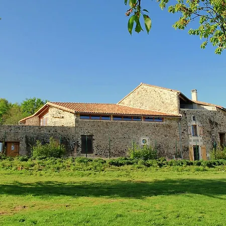 In France With Covered Terrace, Cleaning Included Roussines